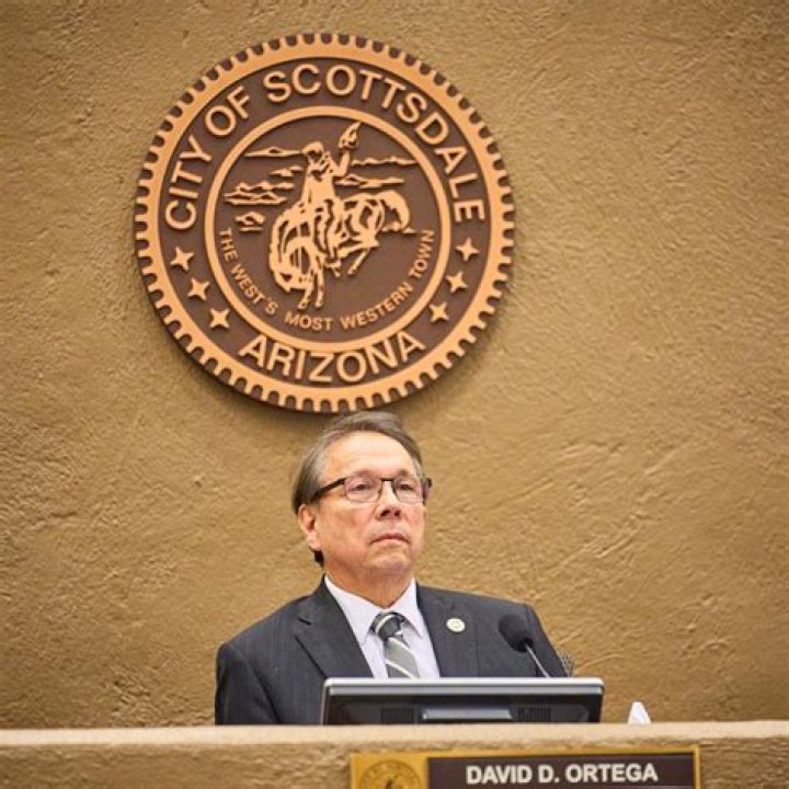 Scottsdale Mayor Releases Statement Indirectly Addressing Floyd Mayweather Social Distancing Controversy