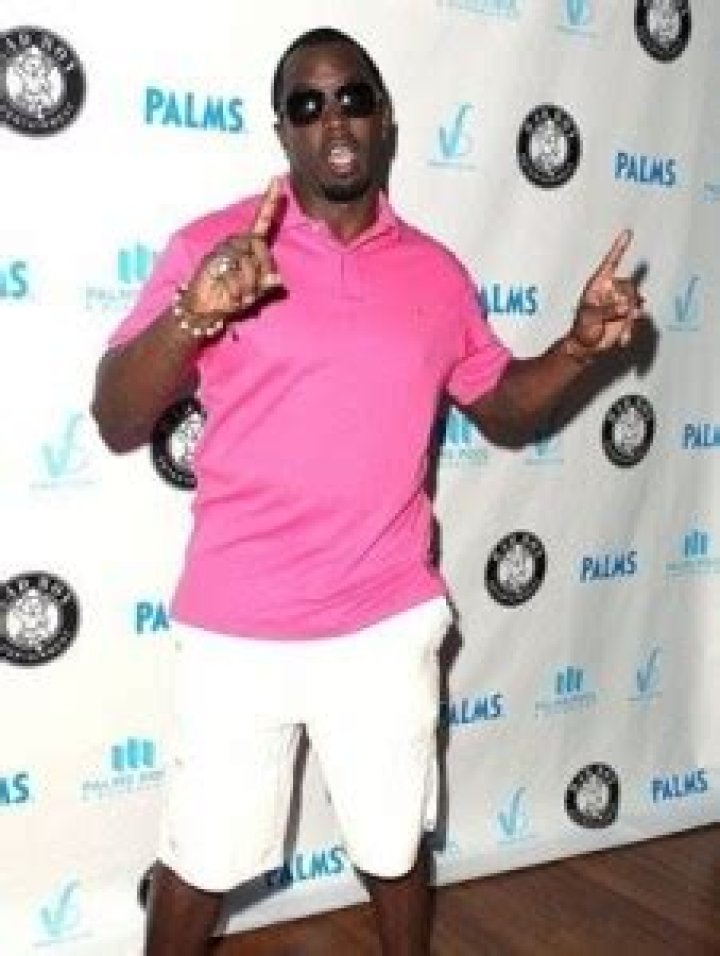 Sean Combs Body Measurements Weight Height Shoe Size Vital Statistics