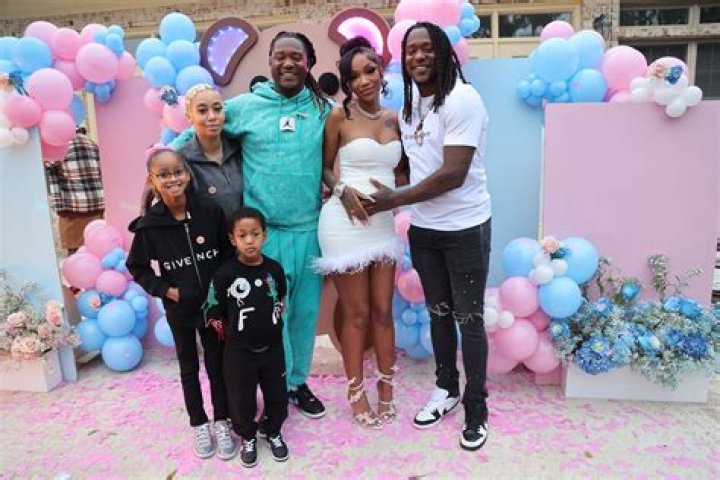 Shaquill Griffin family, wife, children, parents, siblings