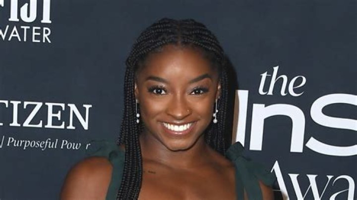 Simone Biles in Bathing Suit “Never Met a Beach I Didn’t Like" — Celebwell