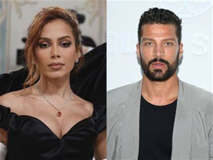 Simone Susinna Wife, Partner | Actor’s Relationship Timeline Explored