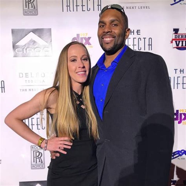 Skyy Moore wife: Is Skyy Moore married