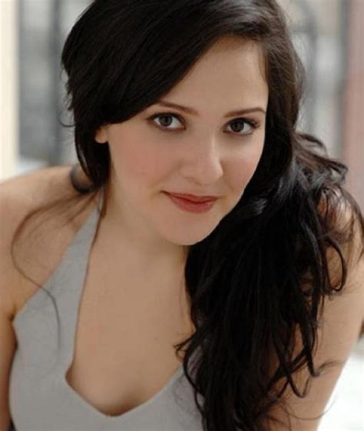 Sofiya Akilova Wikipedia, Age, Biography, Height, Husband, Family, Instagram