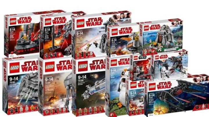 Star Wars: The Last Jedi LEGO Set Teases Luke vs. Kylo Ren Battle