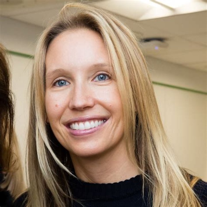 Stephanie Ercklentz Net Worth, Income, Salary, Earnings, Biography