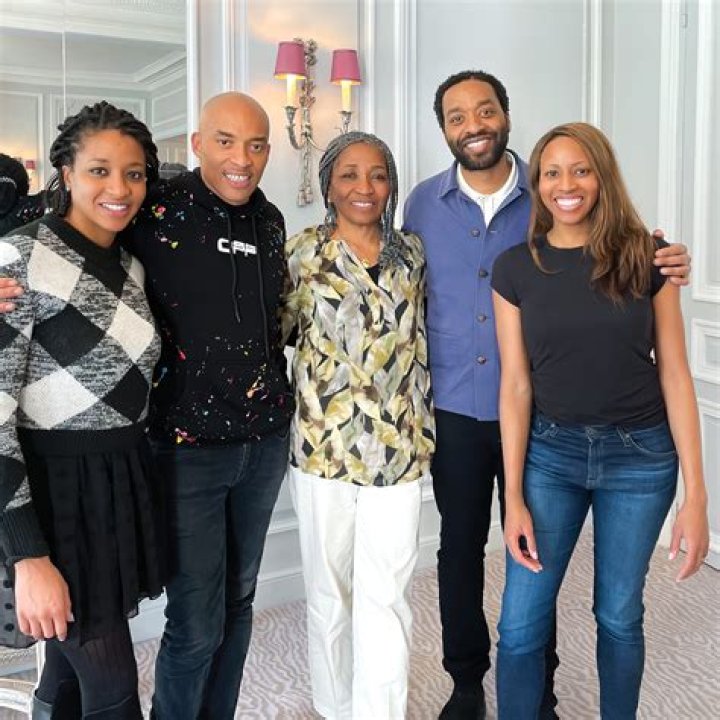 Steve Peoples Job Age And Wikipedia: Who Is CNN Zain Asher Husband? Meet Their Kids