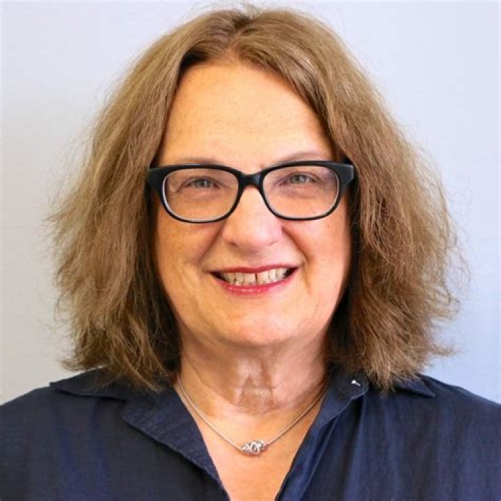 Suzanne Chan – Van Nuys, CA