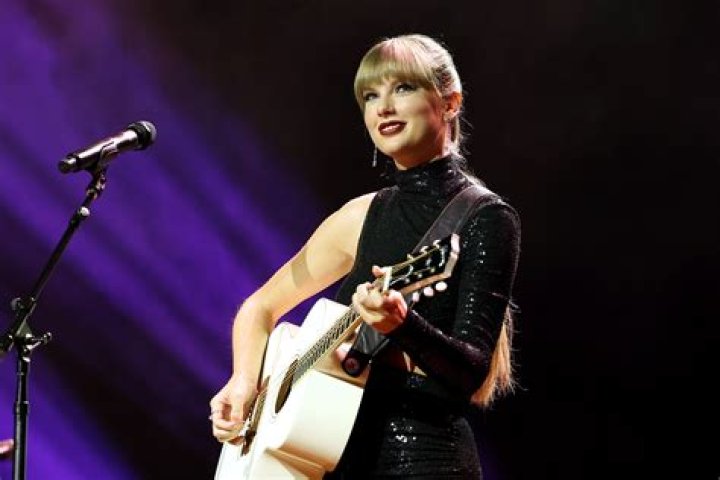 Taylor Swift Was Almost Cast In Twilight: New Moon