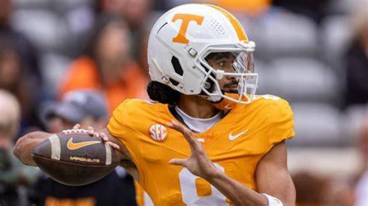 Tennessee QB: Who Are Joe Milton Parents? Age Height and Biography
