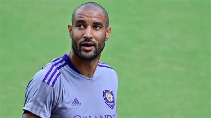 Tesho Akindele’s biography, net worth, fact, career, awards and life story