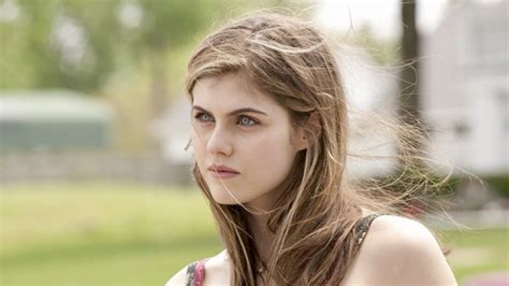The 10 best Alexandra Daddario movies and TV shows, ranked