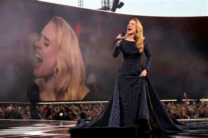 The Spouses Of Adele And Kevin Hart Had A Fun Evening Out