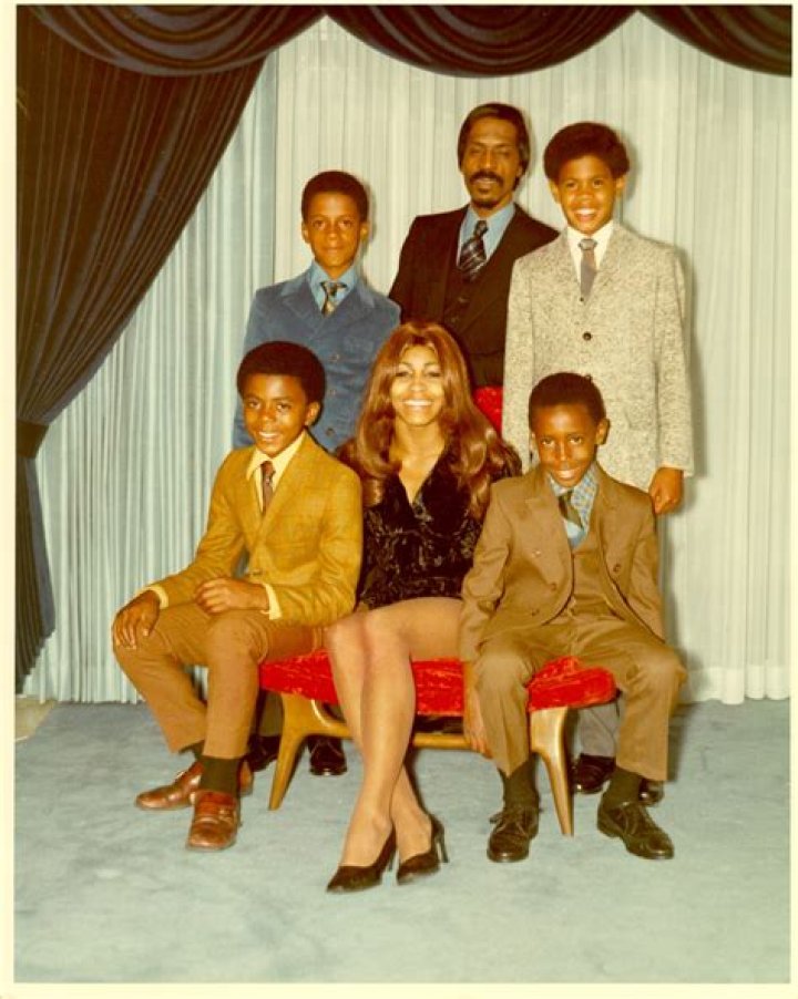 Tina Turner family, husband, children, parets, siblings