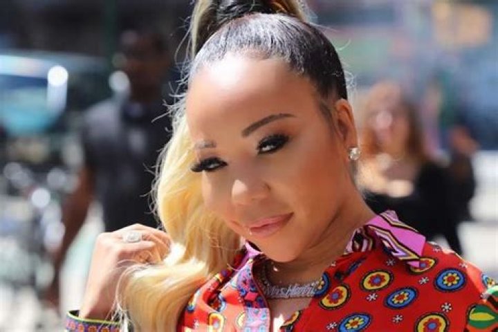 Tiny Harris Shares New Pics From Her Latest Solo Performance – She Shows Off Her DJ And The Whole Crew