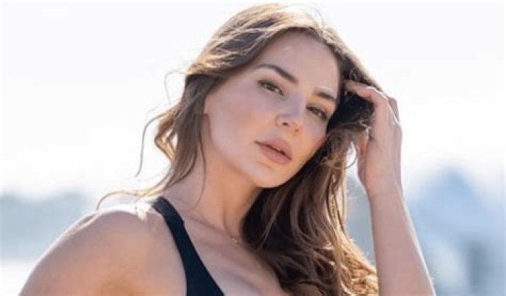 TLC Star Anfisa Nava Shares Swimsuit Photo of "Contest Prep" — Celebwell