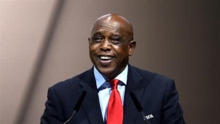 Tokyo Sexwale – Biography, Age, Wife, Career, Honors & Net Worth
