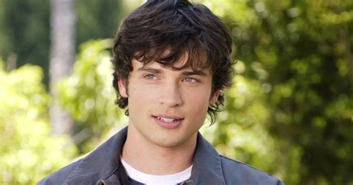 Tom Welling Took The Lucifer Gig Because He “Didn’t Want To Play Clark Kent Again”