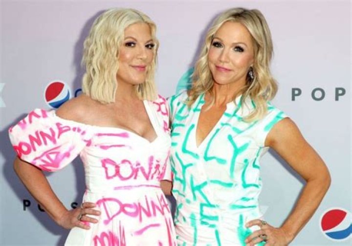 Tori Spelling Deemed ‘Not A Good Fit’ For RHOBH Amid 90210 Reboot News