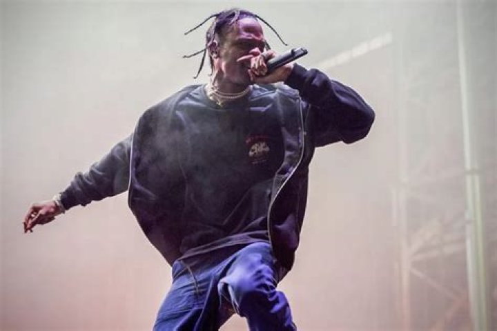 Travis Scott Reportedly Ignores T.I.’s Super Bowl Shade