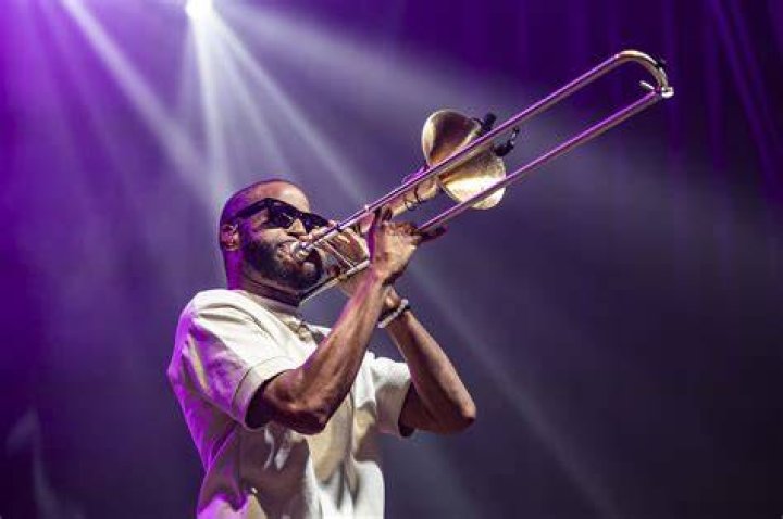 Trombone Shorty Height: How tall is Trombone Shorty?
