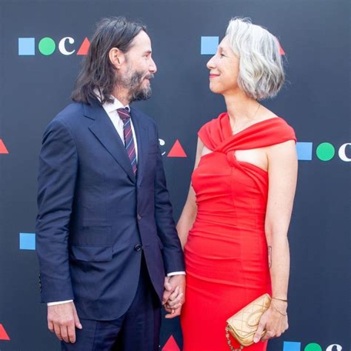 Twitch: Is Michael Reeves Actually Dating Girlfriend LilyPichu? Is Michael Reeves Keanu Reeves?