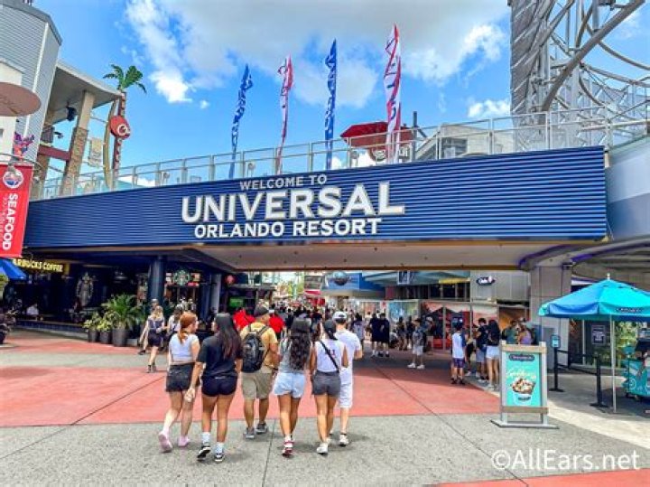 Universal Offers Up Screenplays For Awards Consideration
