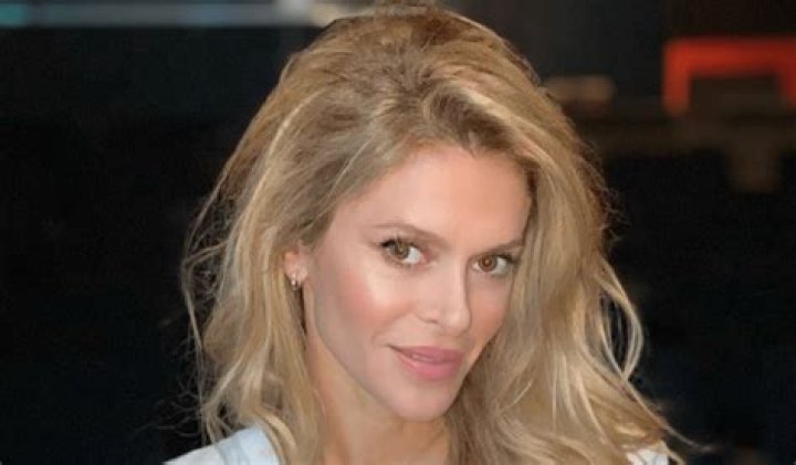 Vanina Escudero in Bathing Suit Has a "Sunday Day" — Celebwell
