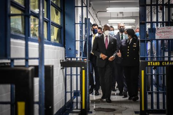 Was Rapper Justin Rarri Arrested In Rikers Island? Age Net Worth & Real Name