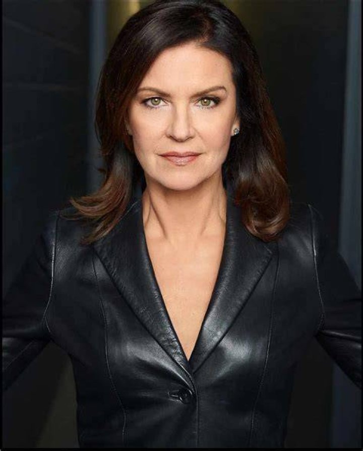 Wendy Crewson Bio, Family, Career, Husband, Heritage, Measurements
