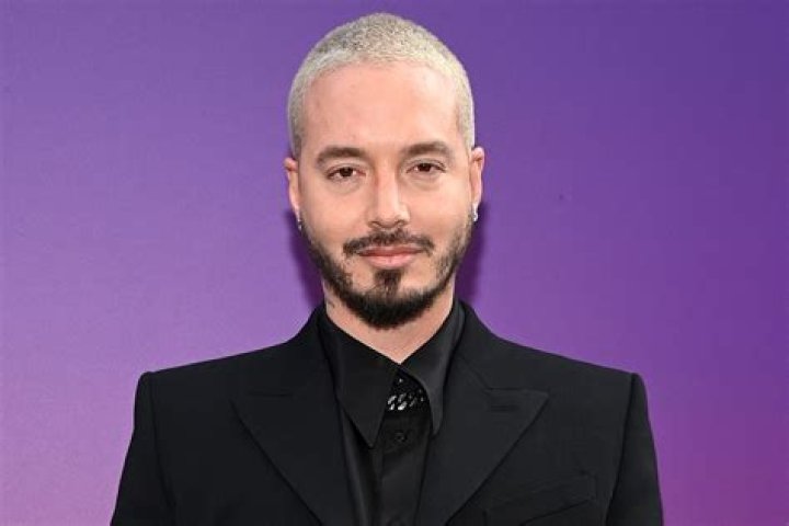 What ethnicity is J Balvin? What nationality is J Balvin?