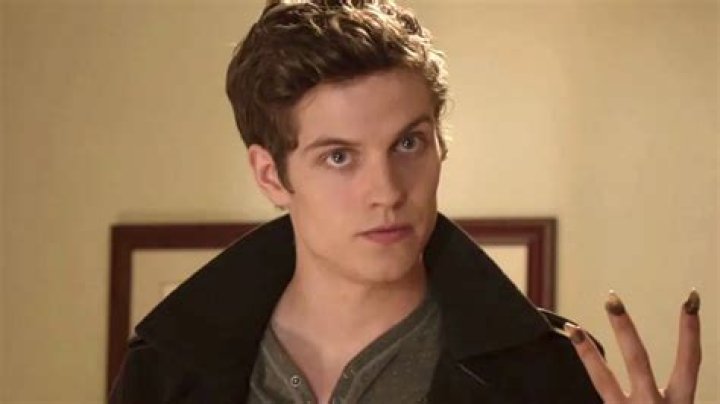 What happened to Isaac on ‘Teen Wolf?’