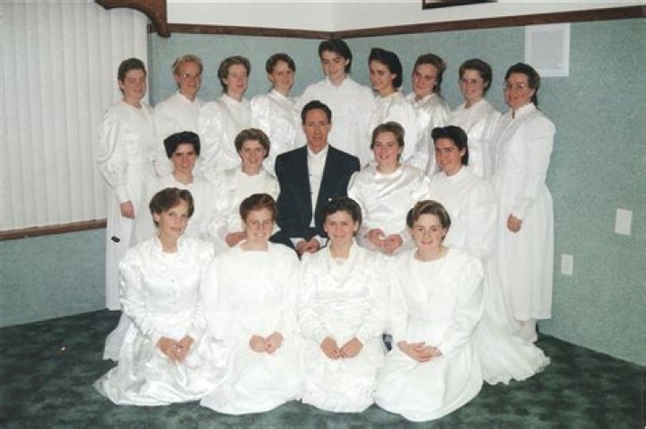 What happened to Warren Jeffs wife? Flood incident explained