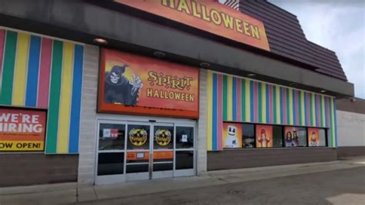 What is the Spirit Halloween Costume meme, and what has Spirit Halloween said about it?