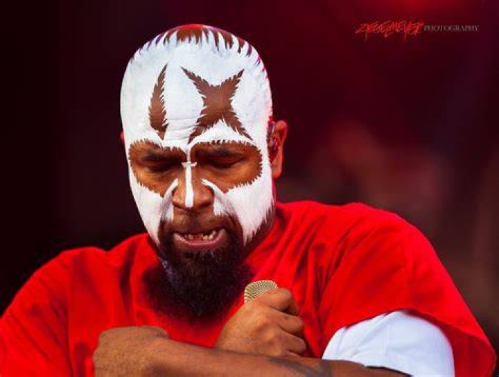 What Is Wrong With Tech N9ne Teeth? Suspected Straightening and Issues