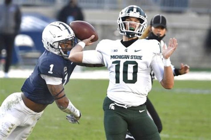 Where did Jaquan Brisker go to high school?