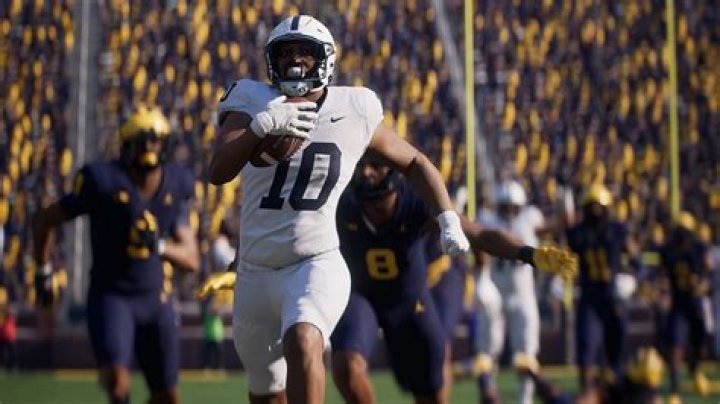 Where did Ryan Smith go to college? Did Ryan Smith play college football?