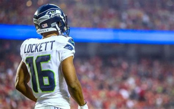 Where did Tyler Lockett go to college? Did Tyler Lockett play college football?