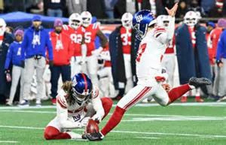 Where did Younghoe Koo go to college? Did Younghoe Koo play college football?