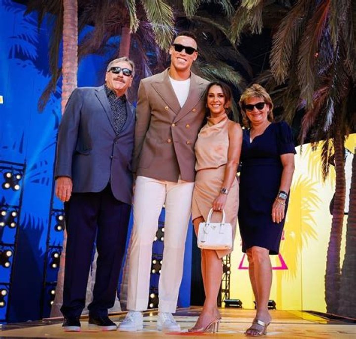 Who is Aaron Judge’s wife, Samantha Bracksieck?