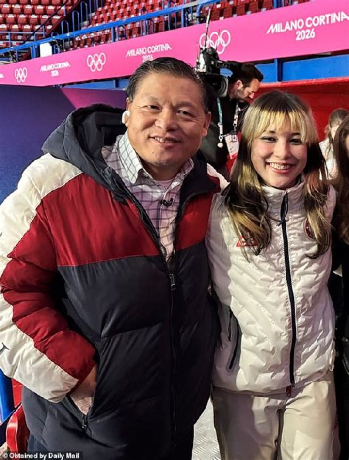 Who is Alysa Liu's father's partner Yan "Mary" Qingxin?