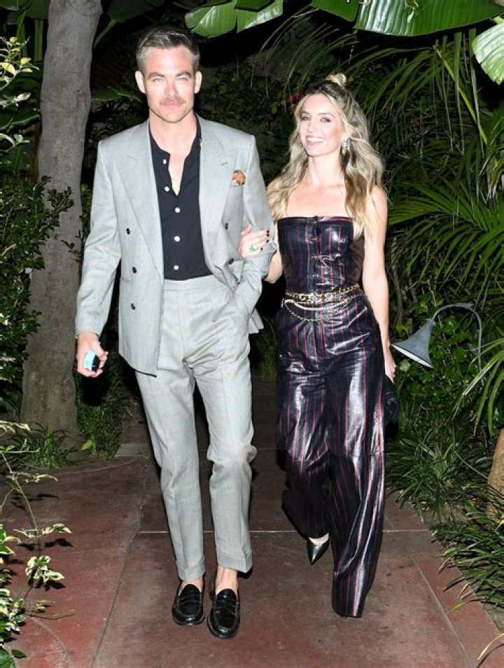 Who is Annabelle Wallis husband?