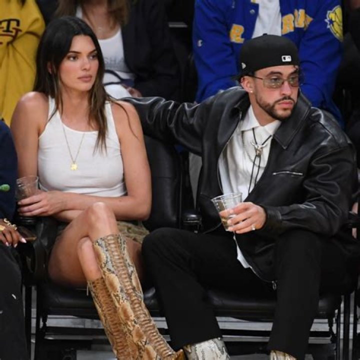 Who is Bad Bunny girlfriend?