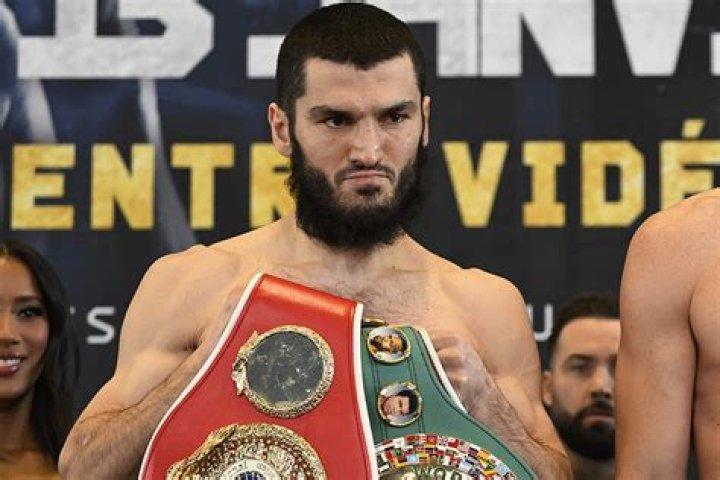 Who Is Boxer Lefty Lou Earl? Kevin Hart’s Zero F**ks Given