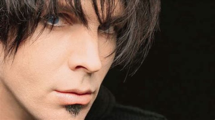 Who is Chris Gaines? Garth Brooks’ alter-ego, explained