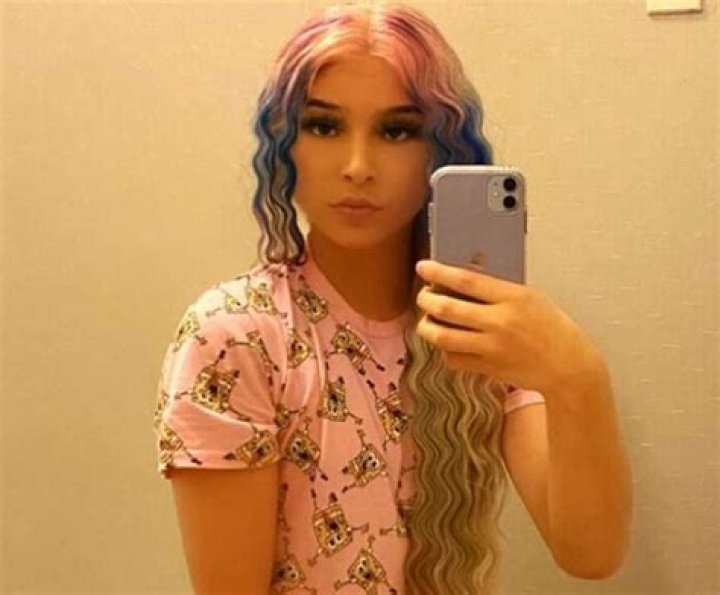 Who Is datbitchbarbie? Everything We know About The Instagrammer