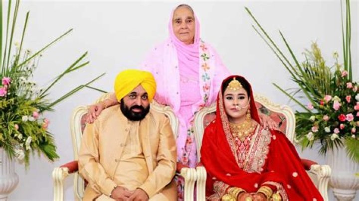 Who is Dr. Gurpreet Kaur ? Wiki, Age, Husband, Height, Net Worth Parents & More