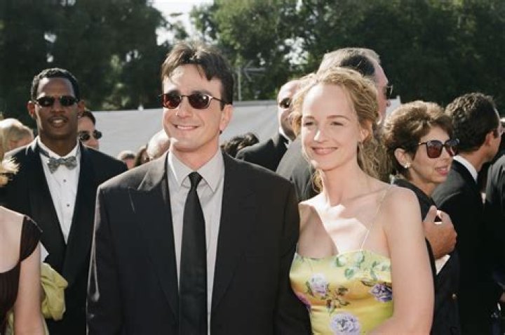 Who is Hank Azaria’s ex-wife, Helen Hun, and why divorce?