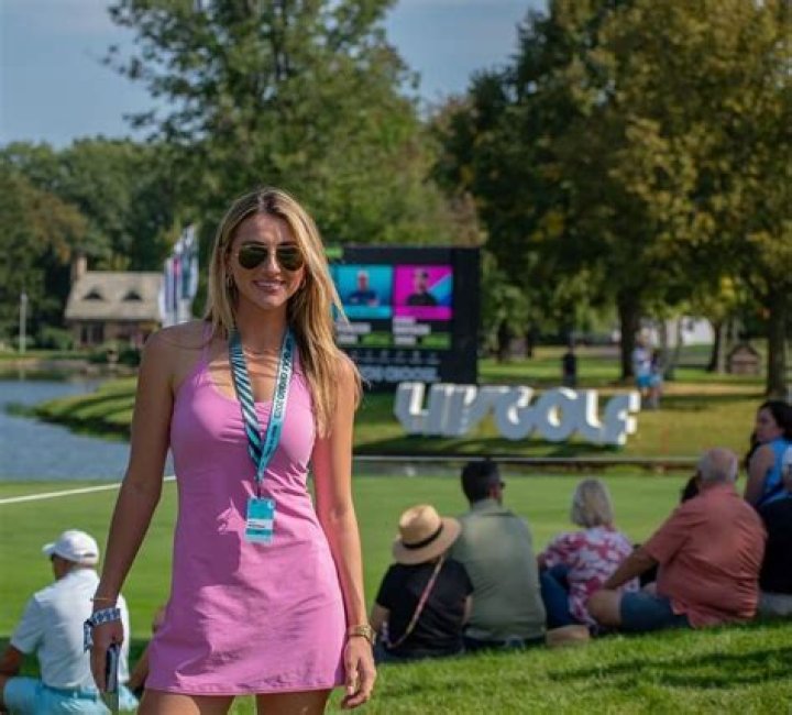 Who is Hannah Cook Barstool Sports? Age – Meet Her On Instagram