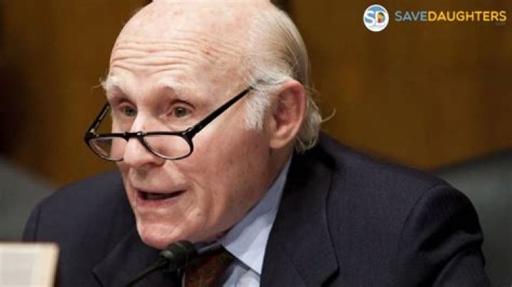 Who Is Herb Kohl? Age, Biography, Ethnicity, Wife, Children, Net-Worth
