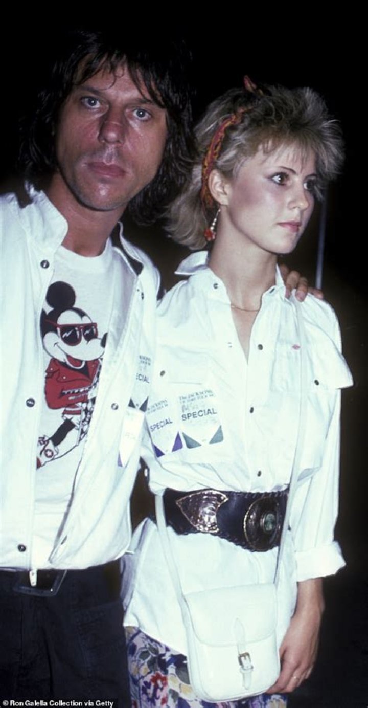 Who is Jeff Beck wife Patricia Brown?